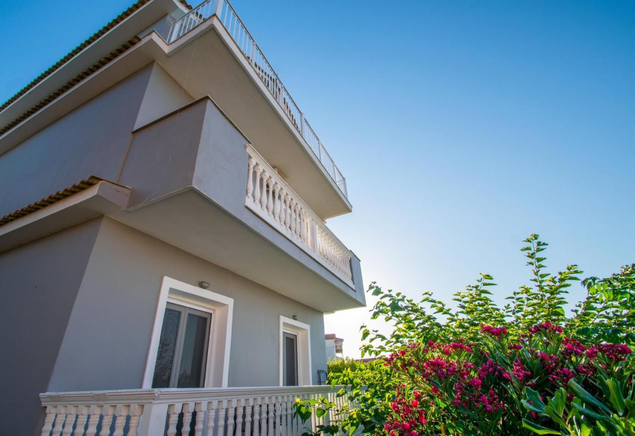 Ammoudino Del Mare Apartment Екстериор снимка